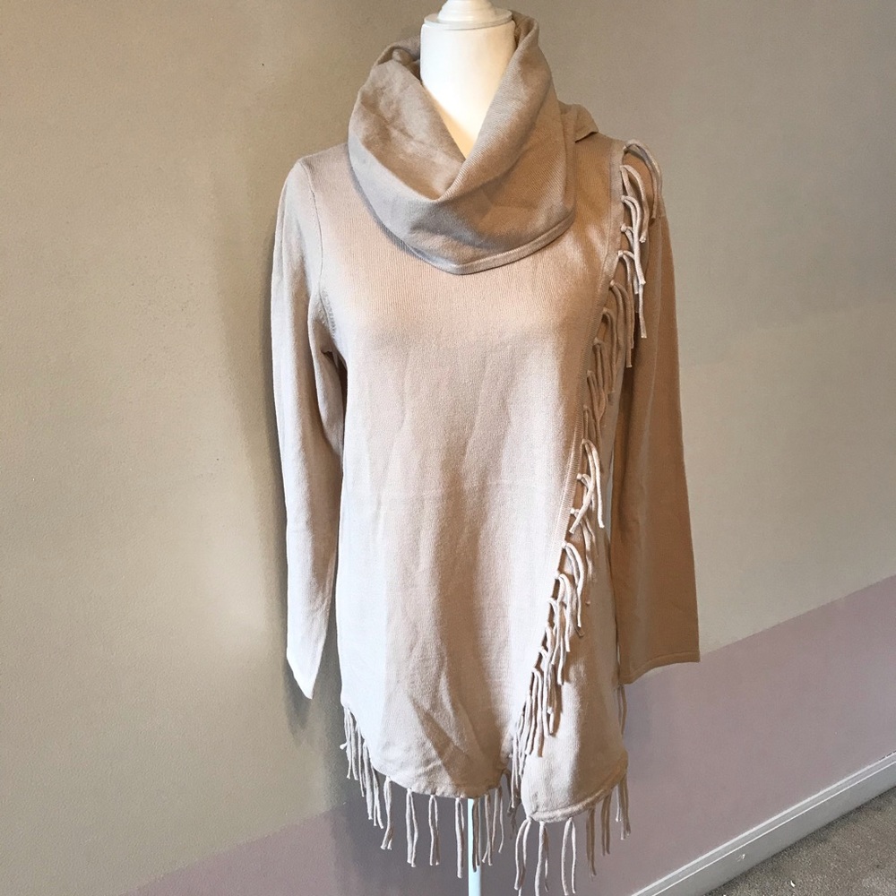 NWOT New York & Co fringed cowl-neck sweater